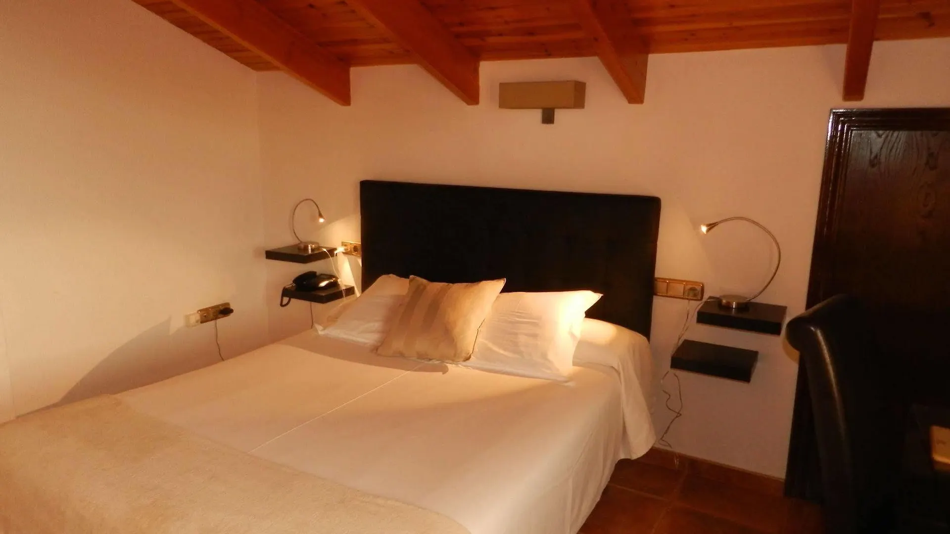 Hotel Porta D'Alella